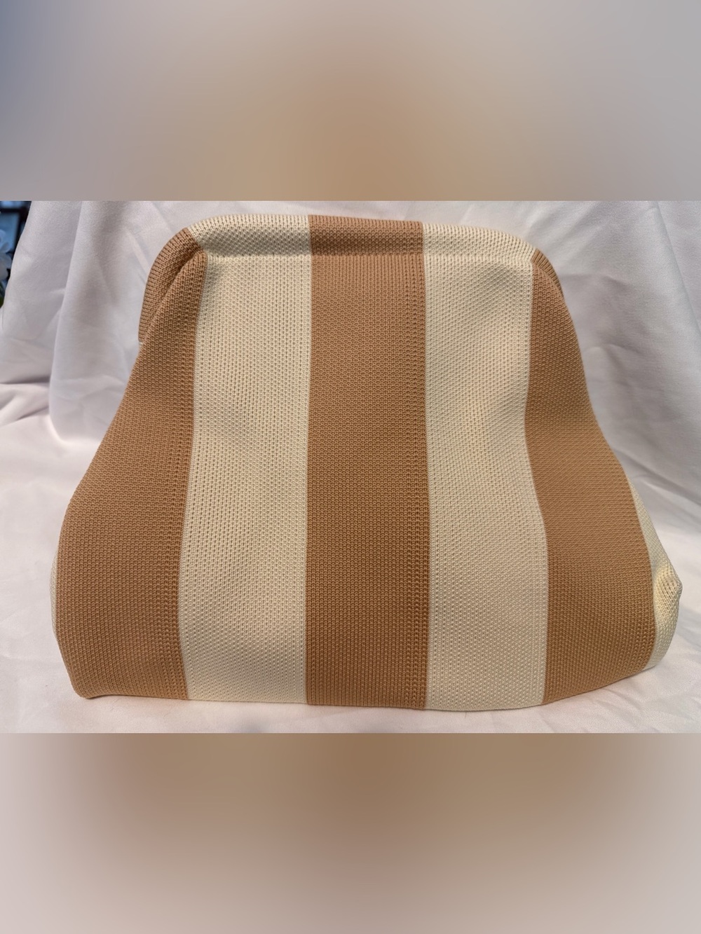 Women’s Striped Knit Tote Bag in Cream & Tan